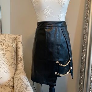 Faux leather mini skirt